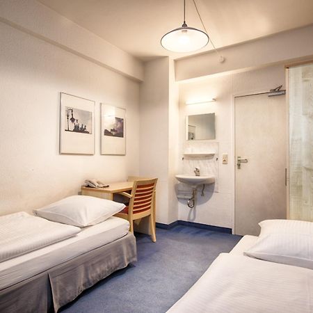 Enjoy Hostel Berlin City West Ngoại thất bức ảnh