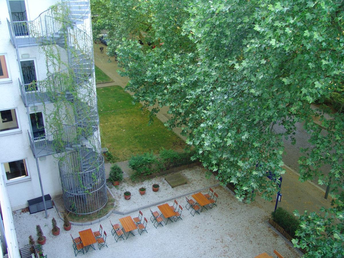 Enjoy Hostel Berlin City West Ngoại thất bức ảnh