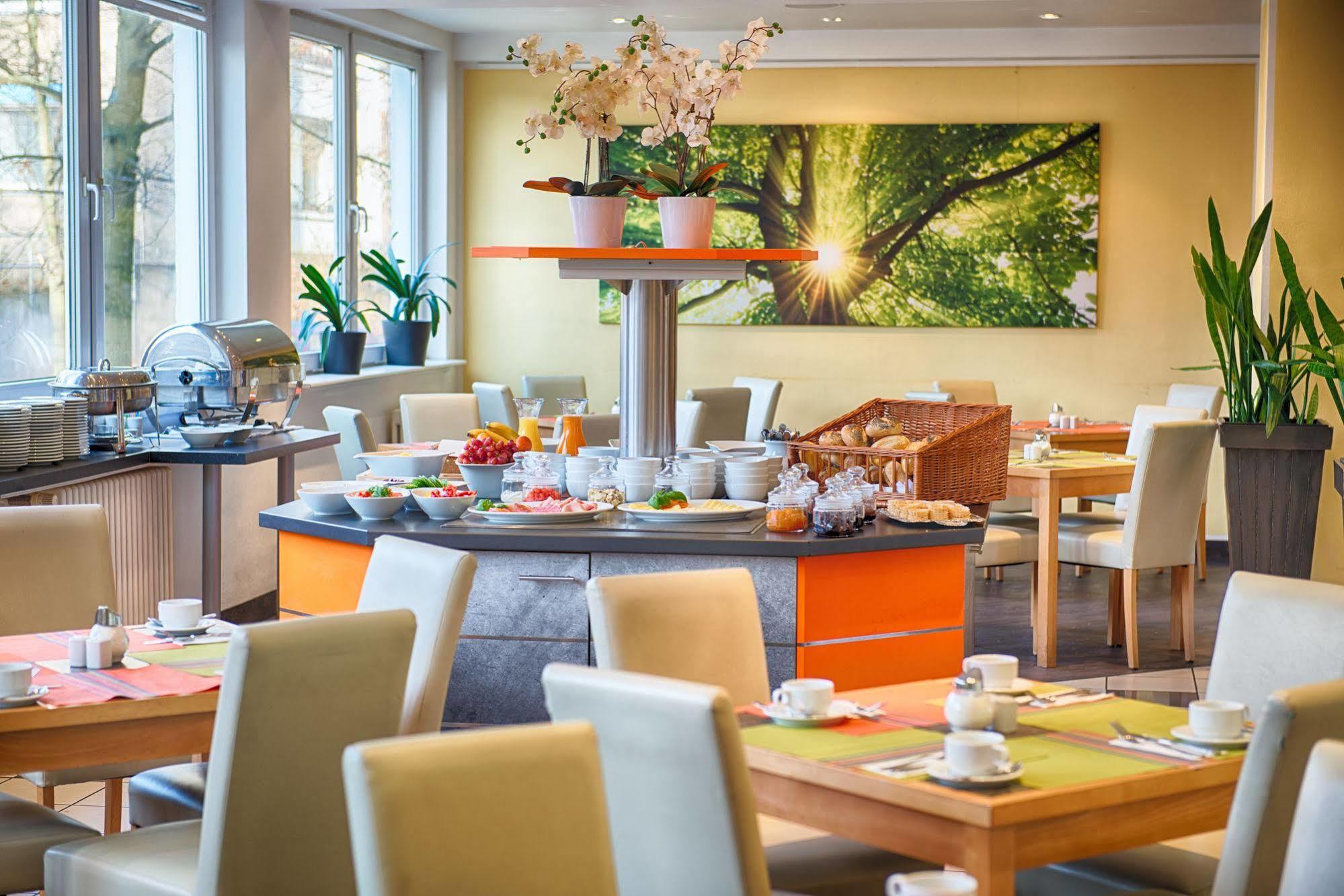 Enjoy Hostel Berlin City West Ngoại thất bức ảnh